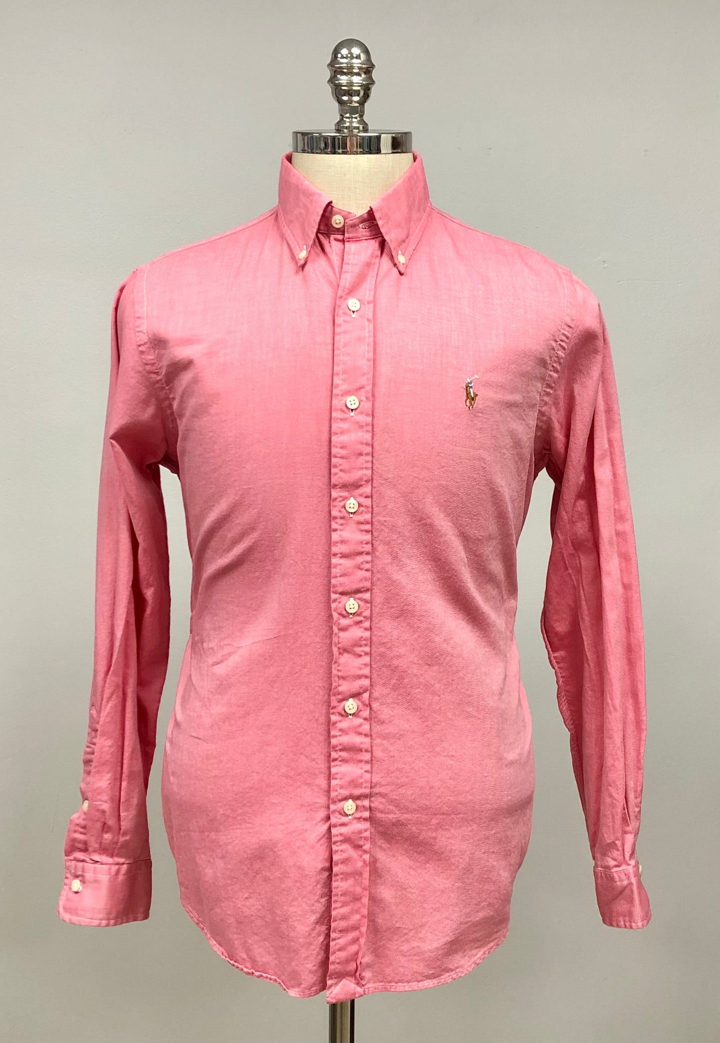 Camisa de botones Polo Ralph Lauren 🏇🏼  en color salmon Talla S Entalle Regular