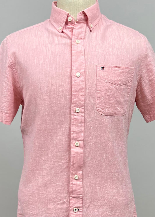 Camisa de botones Tommy Hilfiger 🇺🇸 de lino en color rosado claro Talla M Entalle Custom Fit
