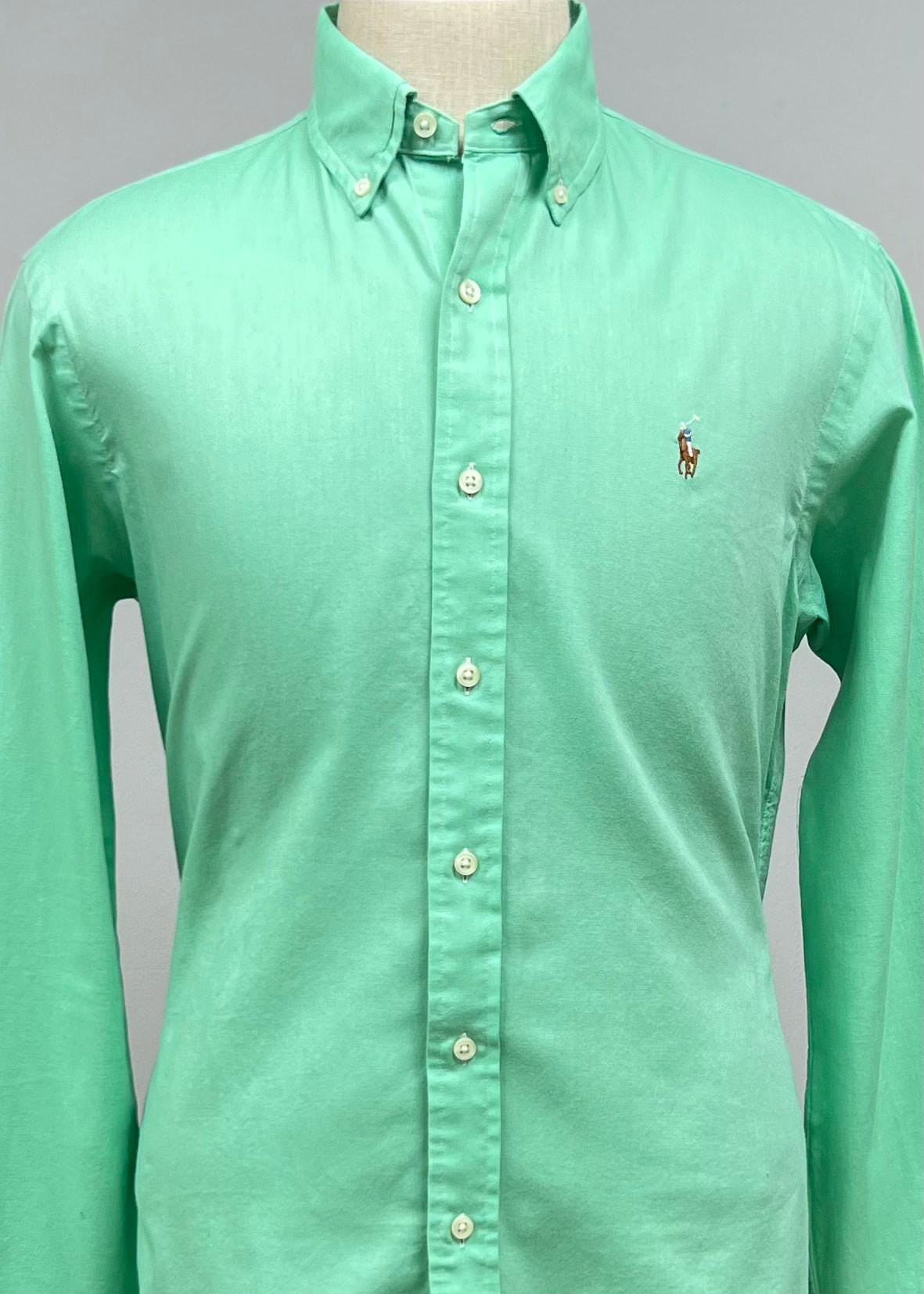 Camisa de botones Polo Ralph Lauren 🏇🏼  en color verde Talla L Entalle Regular