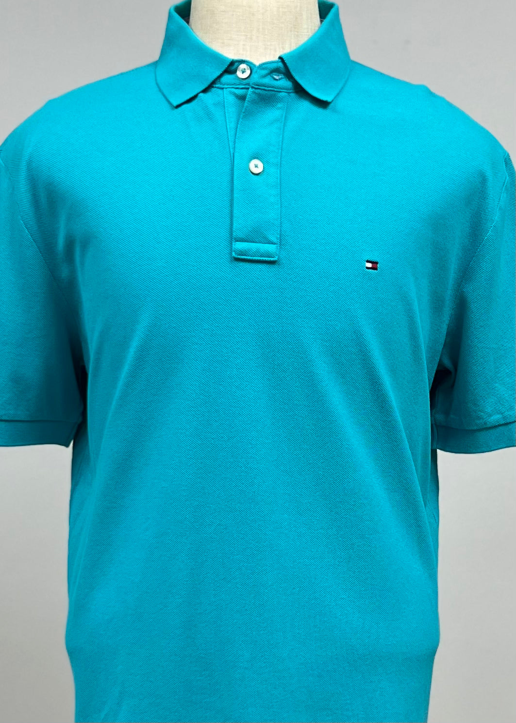 Camiseta Polo Tommy Hilfiger 🇺🇸 color turquesa Talla L Entalle Clásico