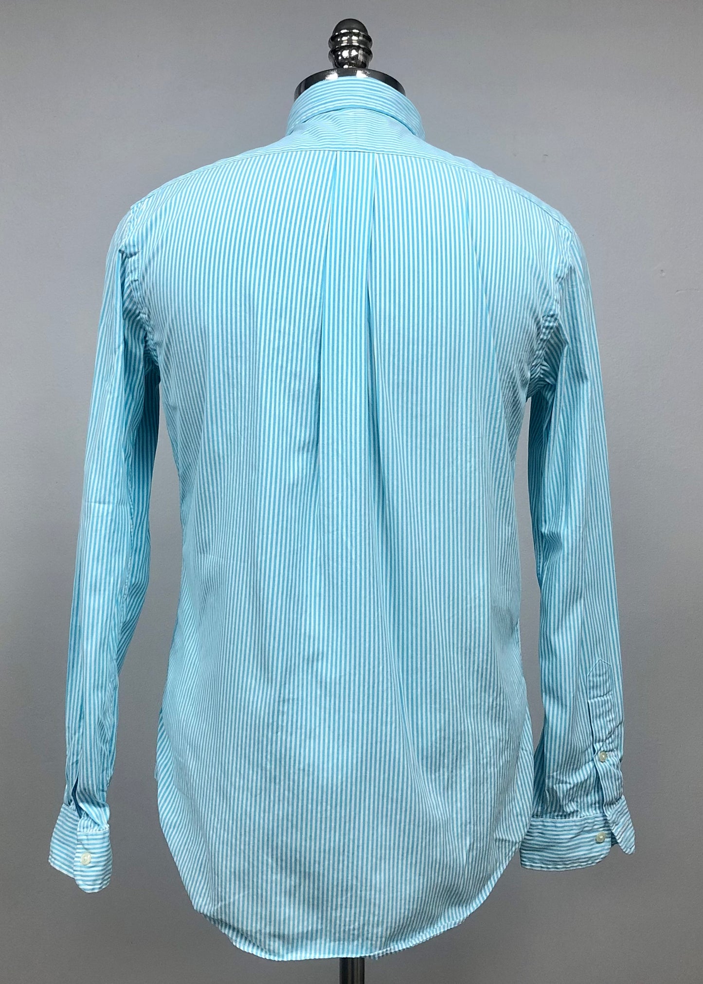 Camisa Polo Ralph Lauren 🏇🏼 Color blanco patron de rayas en color turquesa Talla S Entalle Regular