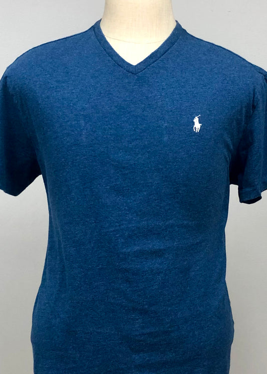 Camiseta cuello V Polo Ralph Lauren 🏇🏼 color azul manga corta Talla Large Entalle Clásico