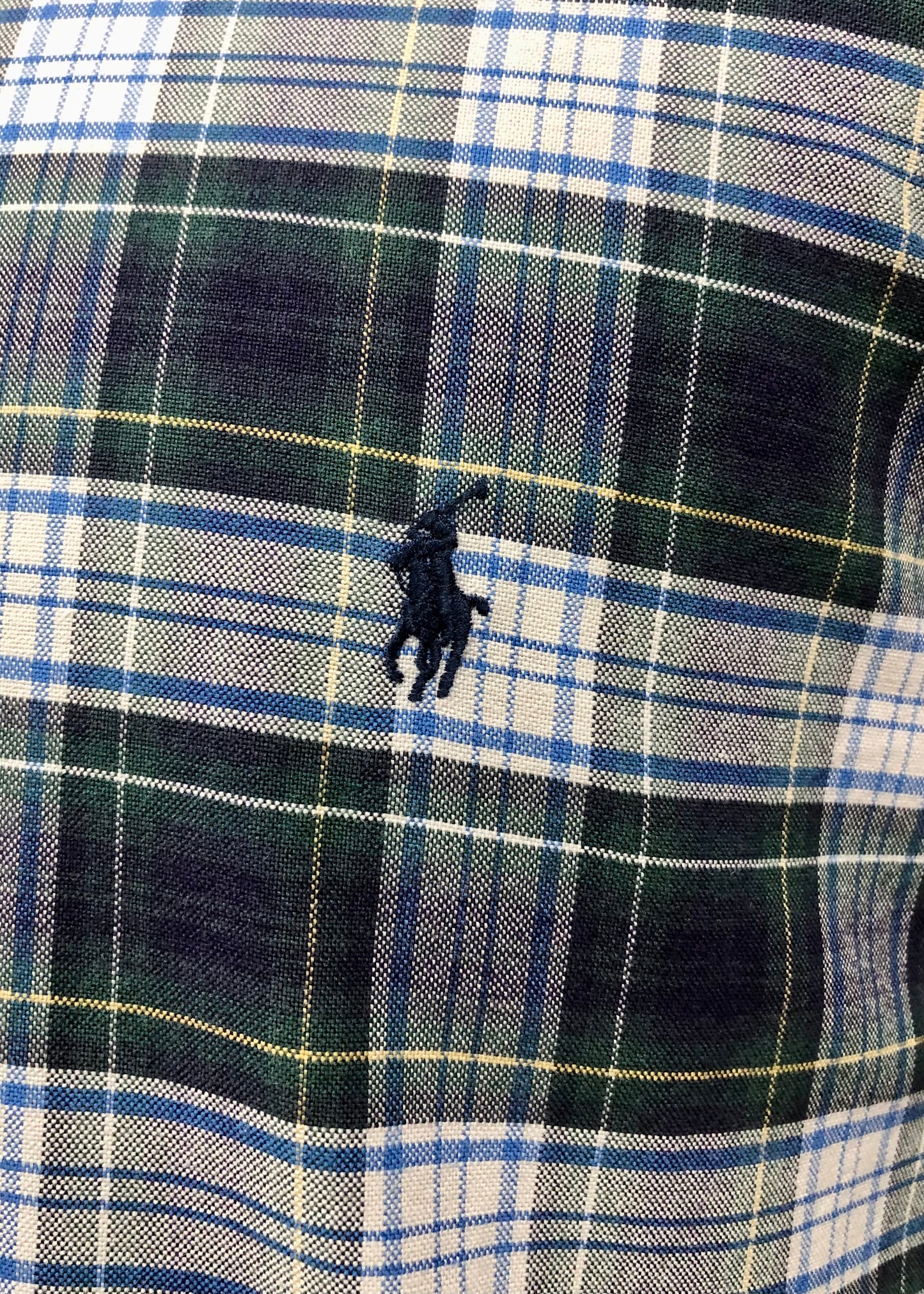 Camisa Polo Ralph Lauren 🏇🏼 con patron de cuadros azul navy, verde oscuro y blanco Talla XL Entalle Regular