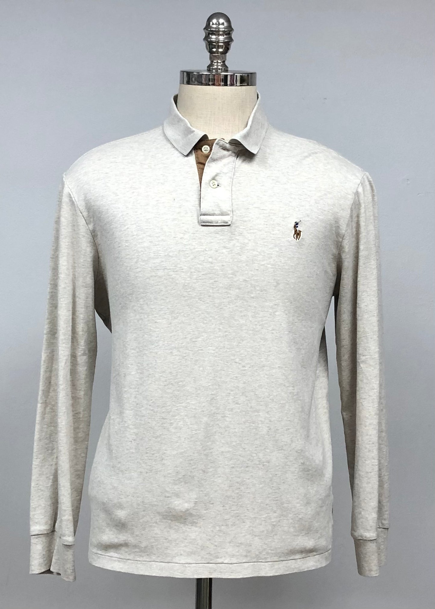 Camiseta Polo Ralph Lauren 🏇🏼color crema Manga Larga Talla L Entalle Regular