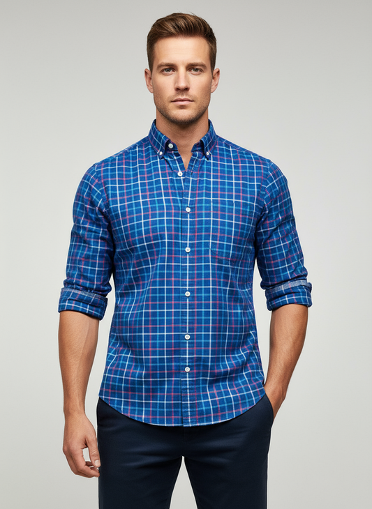 Camisa de botones Vineyard Vines 🐳 color Azul con patrón de cuadros en color celeste, rojo y blanco Talla S Entalle Clásico