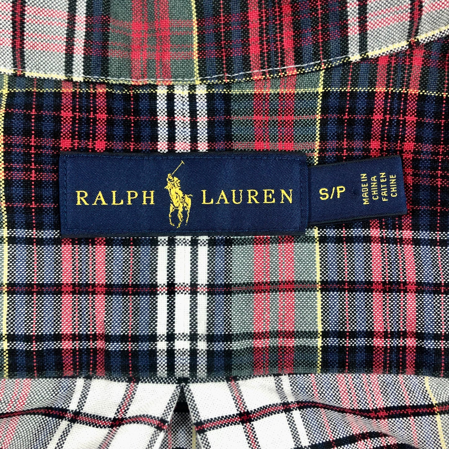 Camisa Polo Ralph Lauren 🏇🏼 Oxford con patron de cuadros rojo, verde oscuro y blanco Talla S Entalle Regular