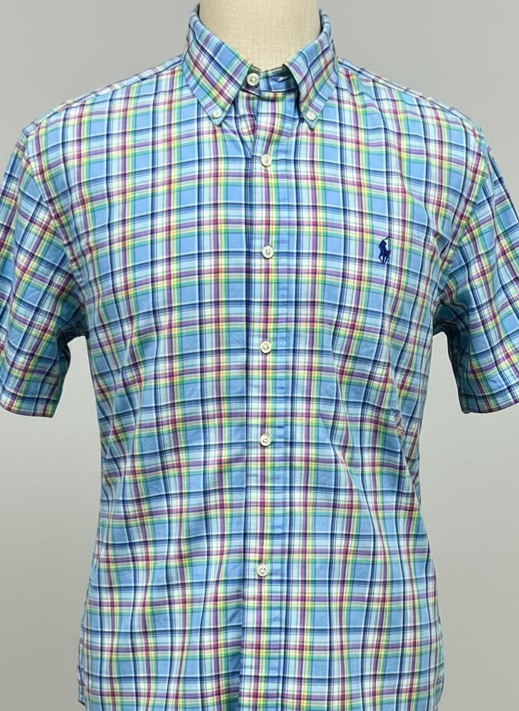Camisa Polo Ralph Lauren 🏇🏼 color Celeste de cuadros en rosado y verde Talla M Entalle Regular