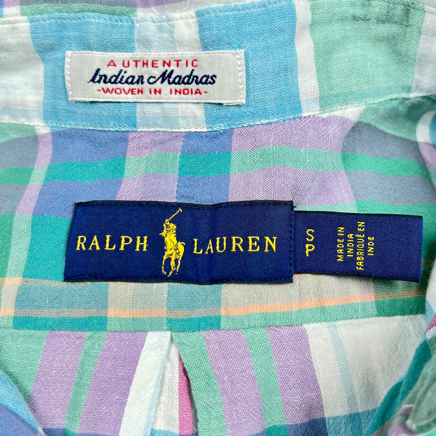 Camisa Polo Ralph Lauren 🏇🏼 con patron de cuadros tartán en color celeste, verde y blanco Talla S Entalle Regular