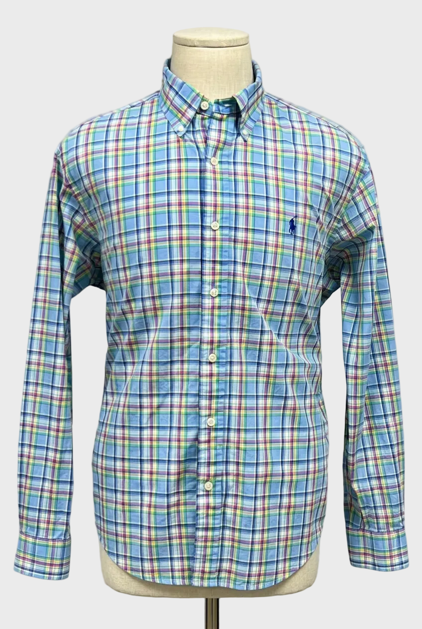 Camisa Polo Ralph Lauren 🏇🏼 color Celeste de cuadros en rosado y verde Talla L Entalle Regular