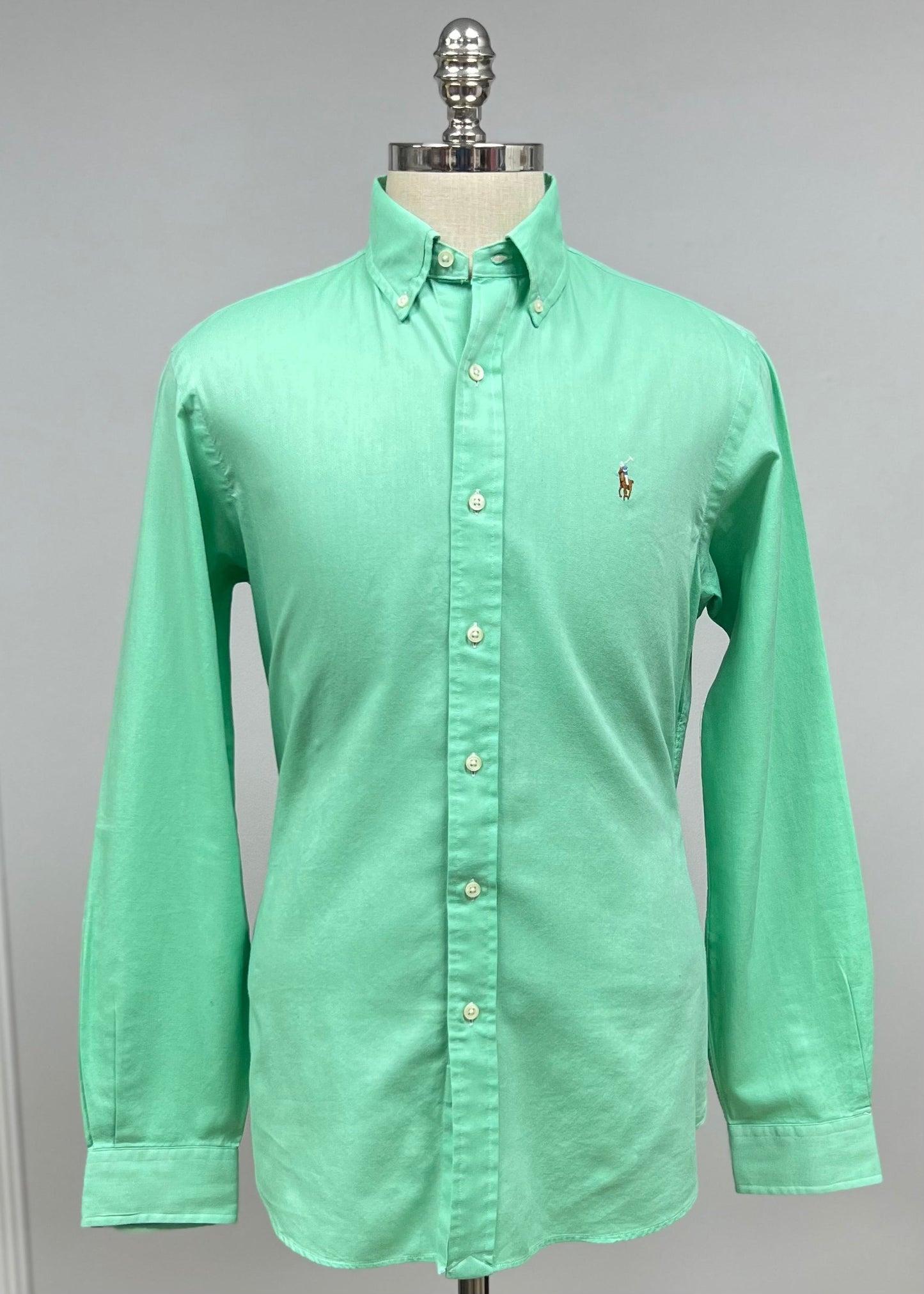 Camisa de botones Polo Ralph Lauren 🏇🏼  en color verde Talla L Entalle Regular