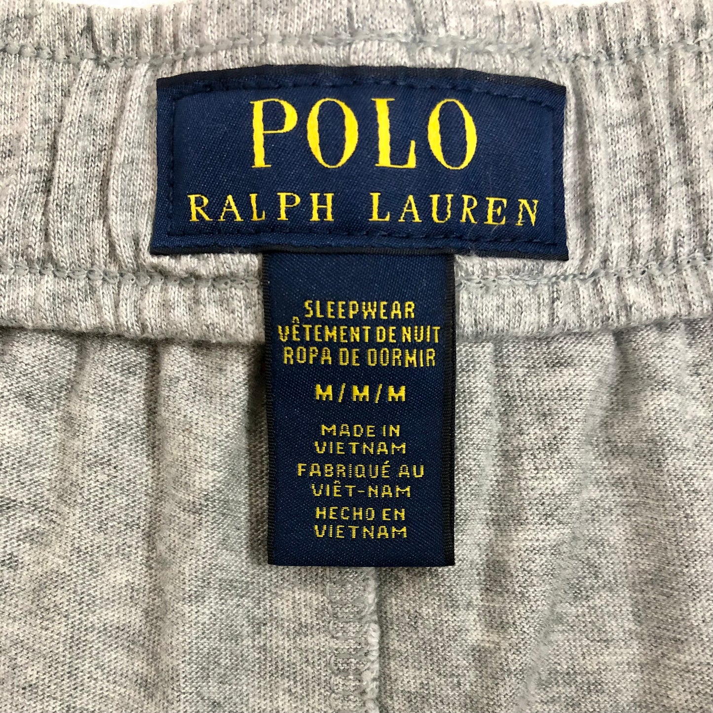 Short Lounge Polo Ralph Lauren 🏇🏼 color Gris y logo en rojo Talla M