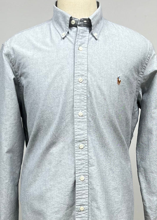 Camisa de botones Polo Ralph Lauren 🏇🏼 Oxford en color gris claro Talla M Entalle Slim Fit