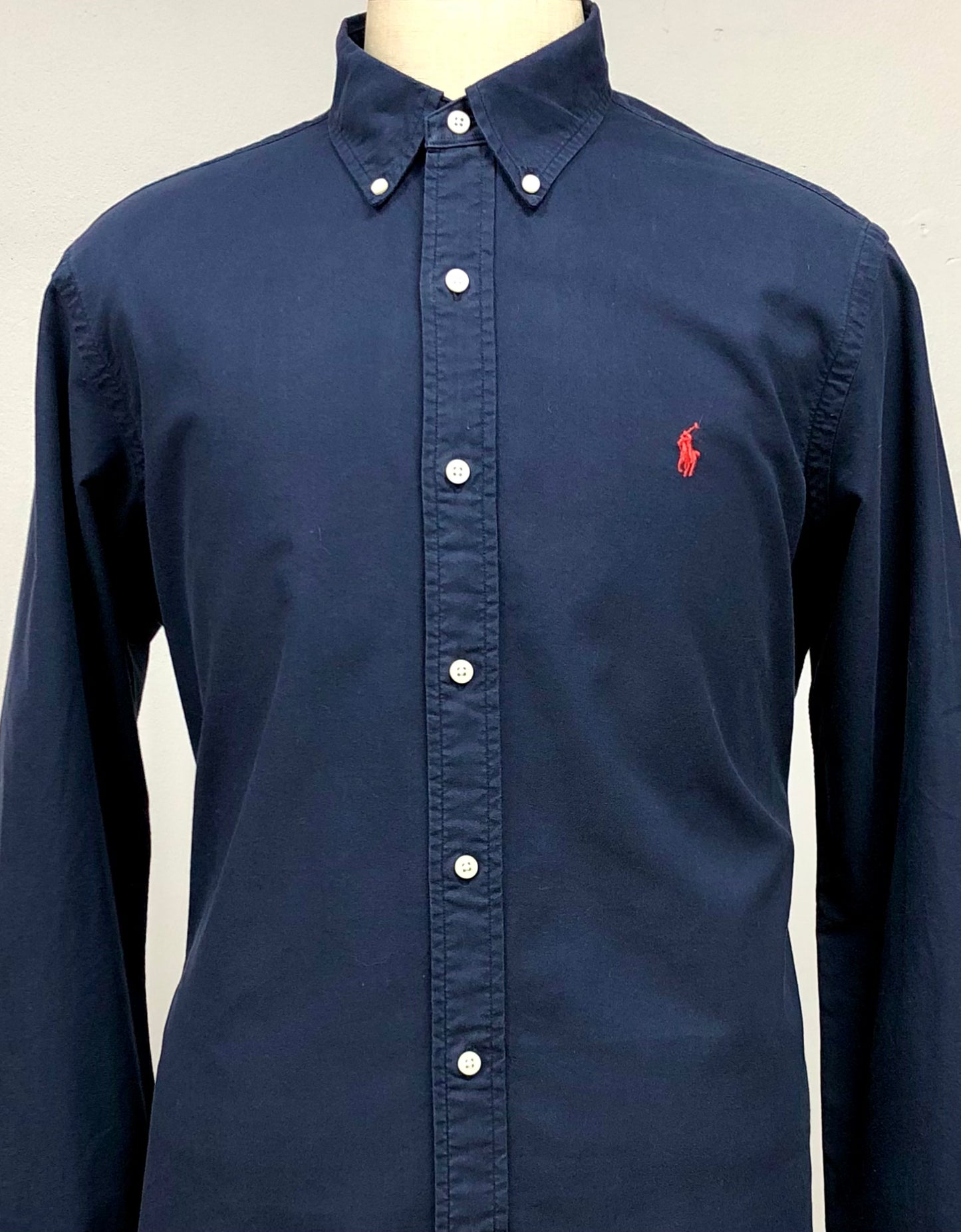 Camisa de botones Polo Ralph Lauren 🏇🏼 en color azul navy Talla XXL Entalle Regular