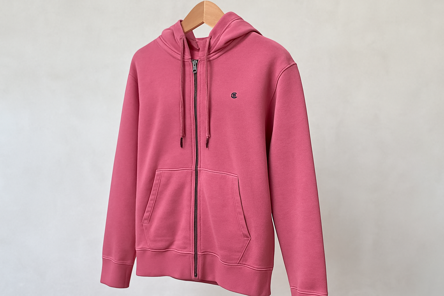 Imagen 2 - Colgado en percha