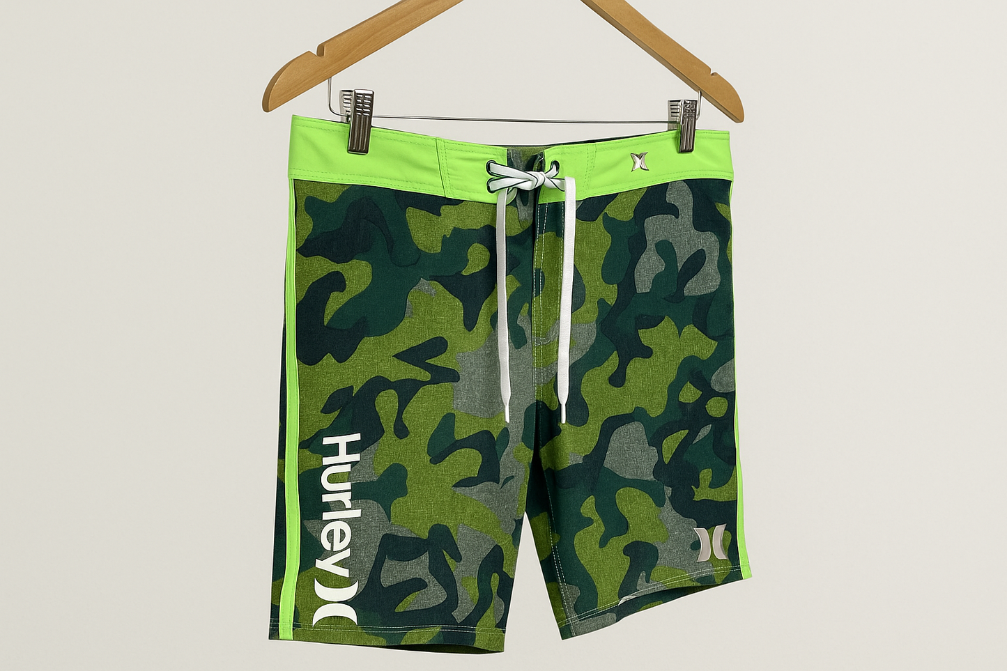 Imagen 2 - Colgado en percha