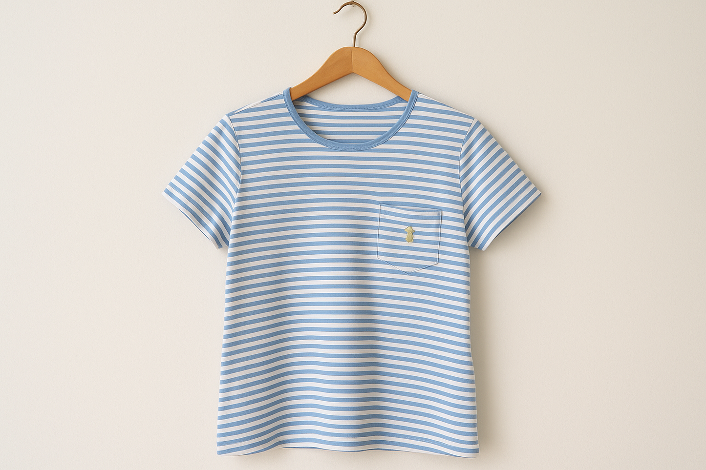 Imagen 2 - En percha de madera