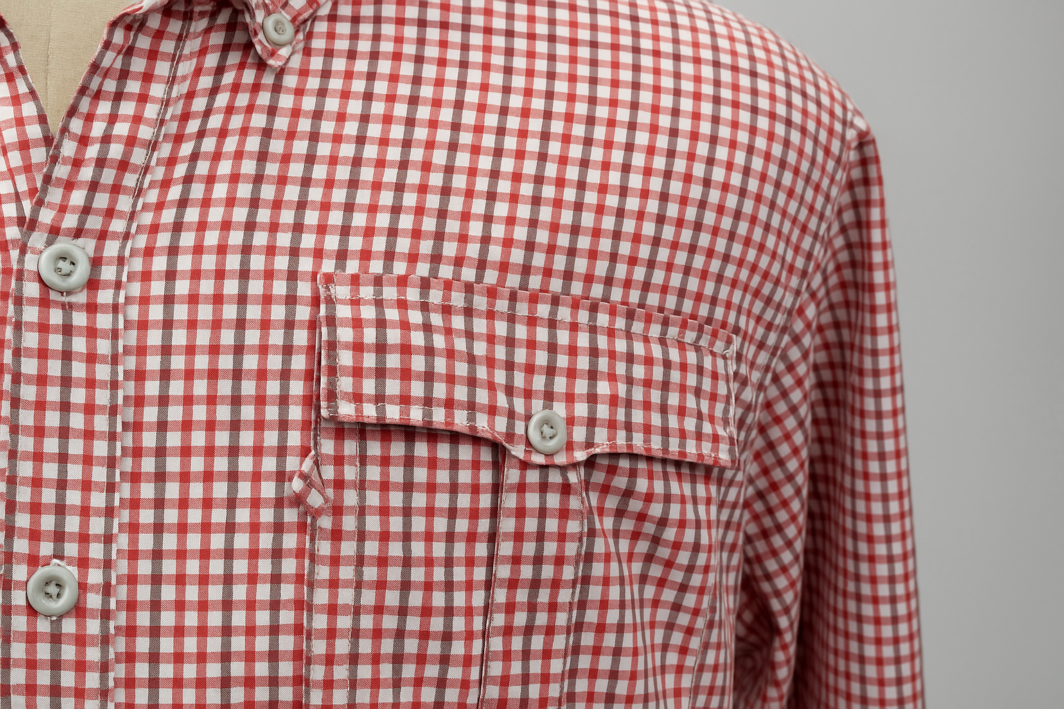 Imagen 3 - Detalle de bolsillos (sin logo)