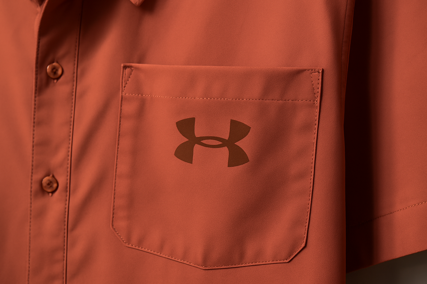 Imagen 4 - Detalle del logo Under Armour