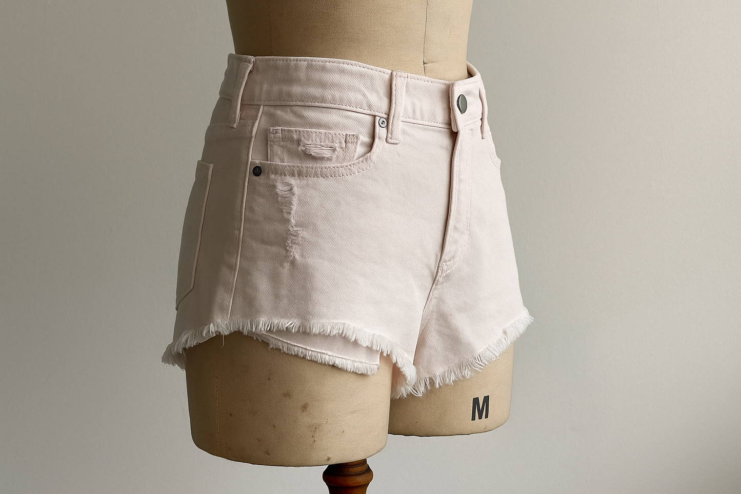 Imagen 4 - En maniquí perfil