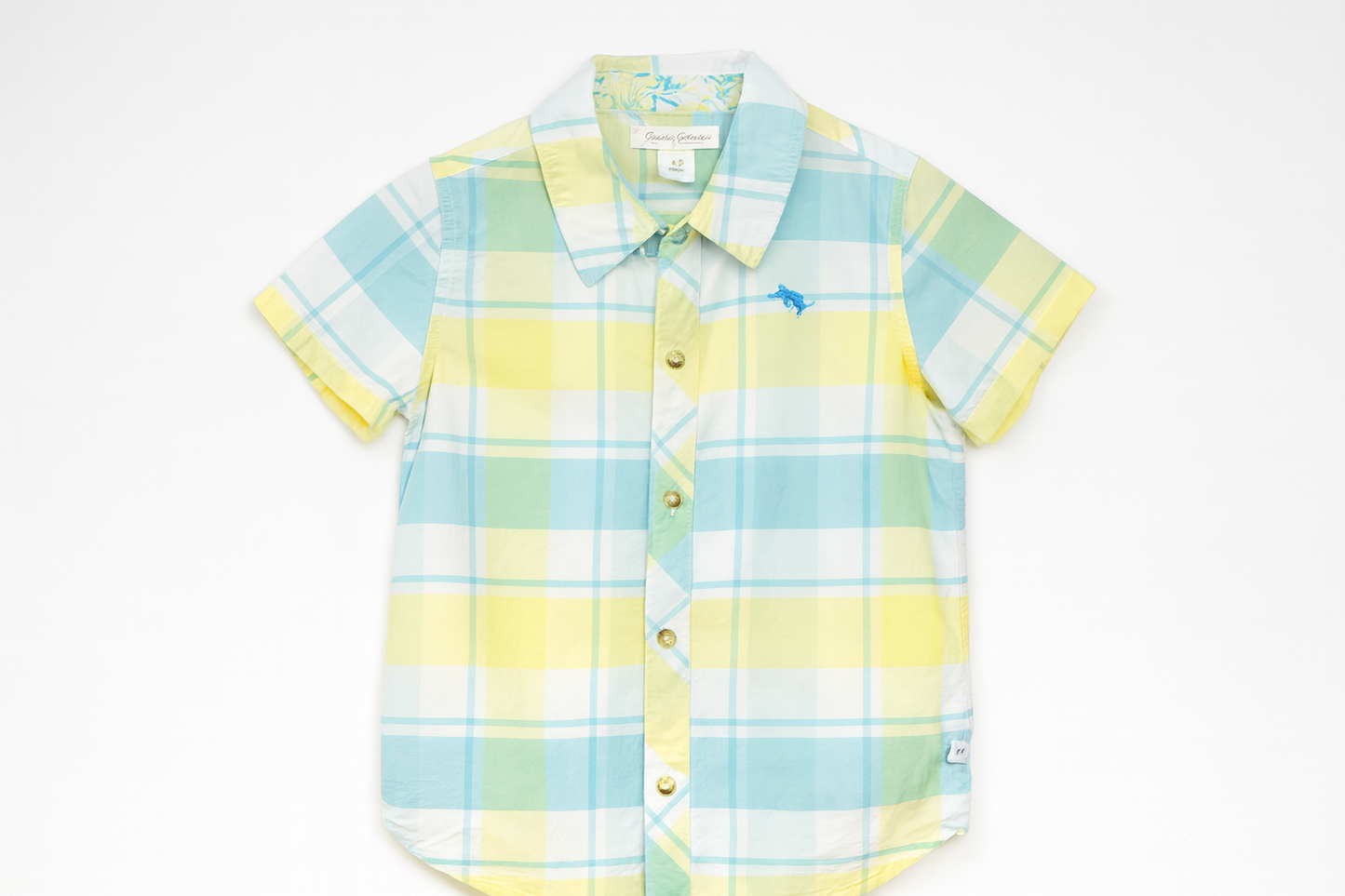 Imagen 4 - Vista en ángulo tres cuartos