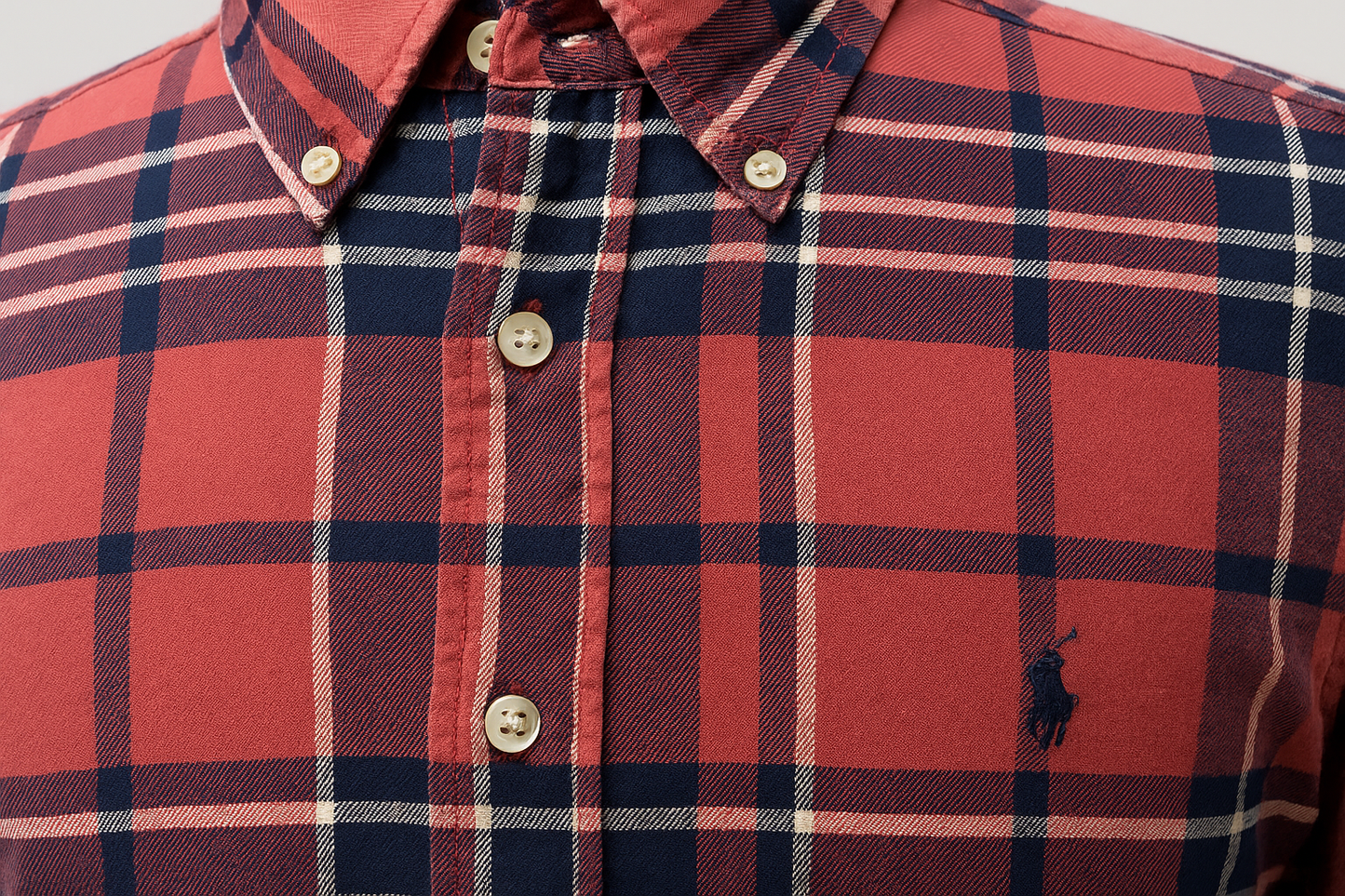Imagen 5 - Detalle de cuello y botones
