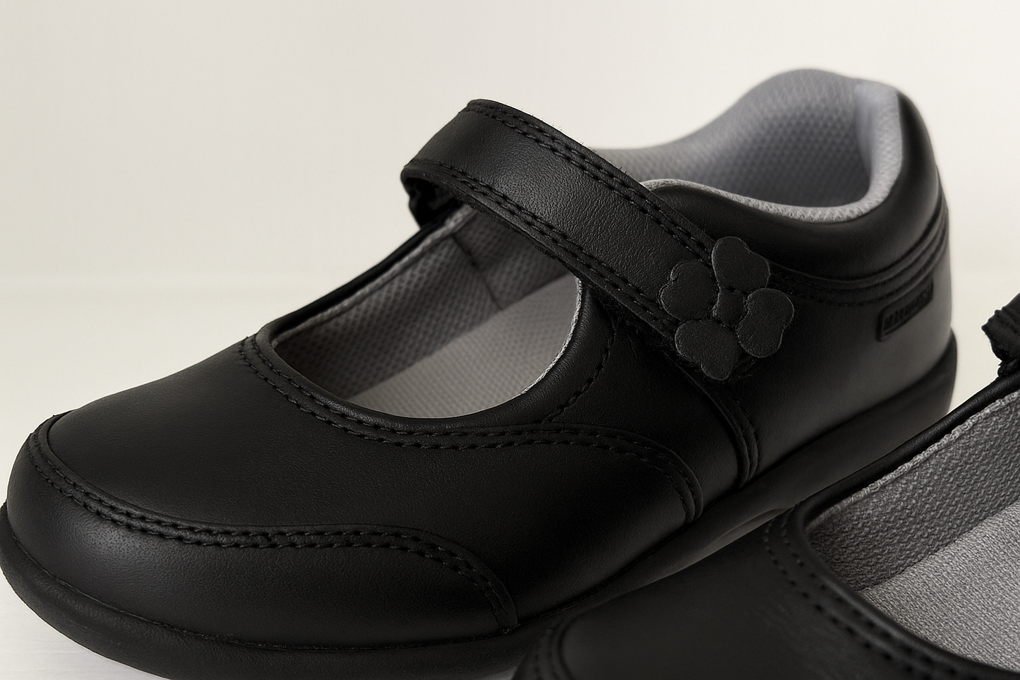 Imagen 5 - Detalle de velcro y forro