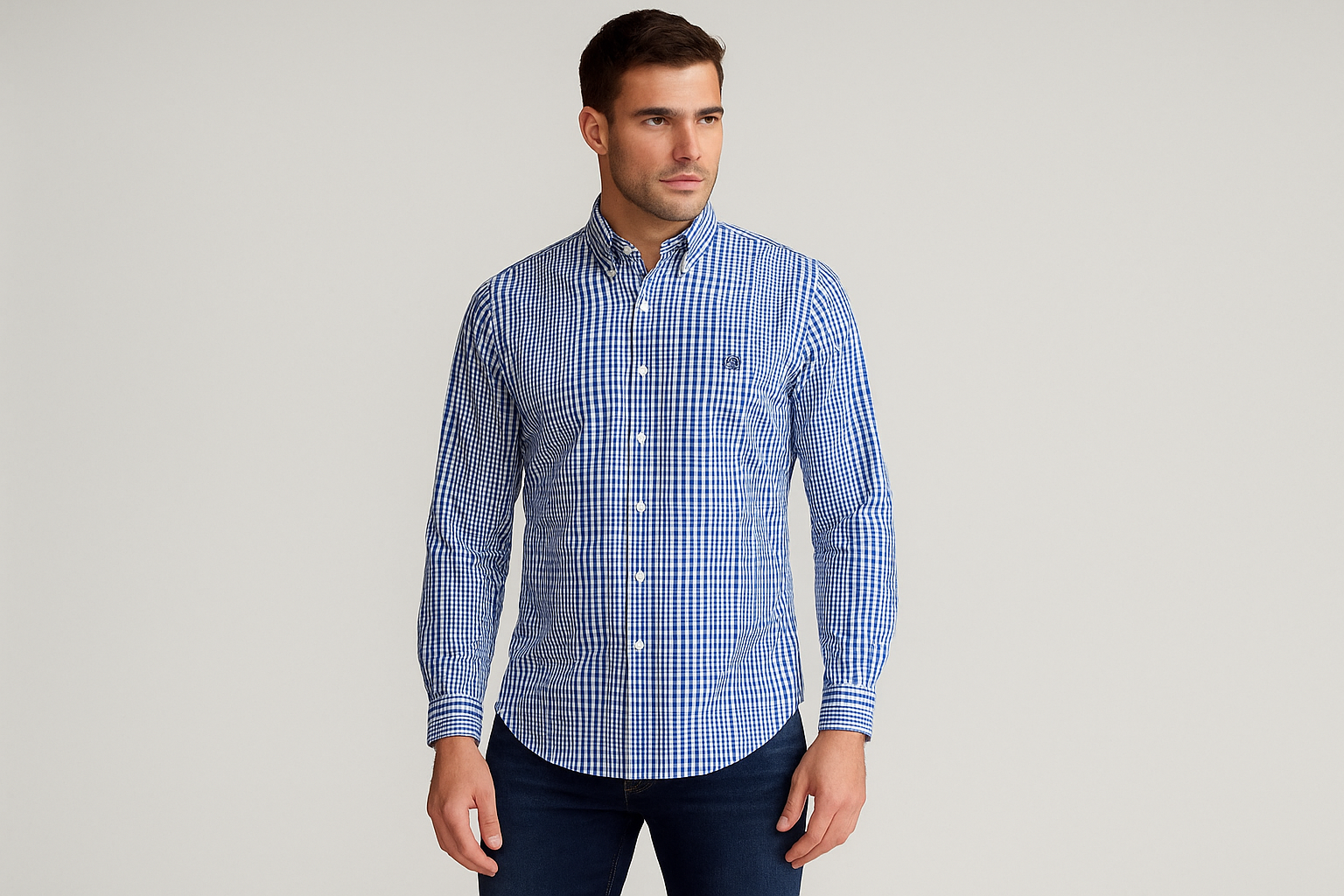 Imagen 6 - Cuerpo completo, pose relajada