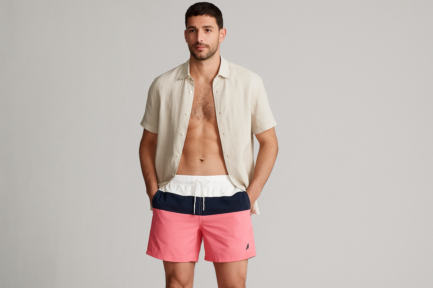 Look 3 - Con camisa abierta casual