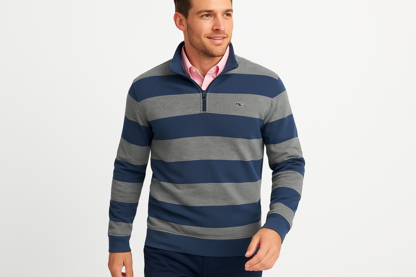 Look 3 - Con camisa rosa por dentro, pose caminando