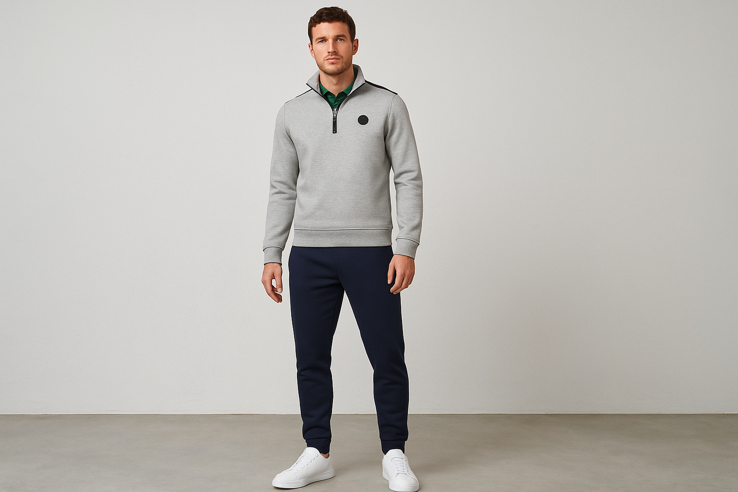 Look 3: Sudadera con joggers azul marino - Estilo sporty casual