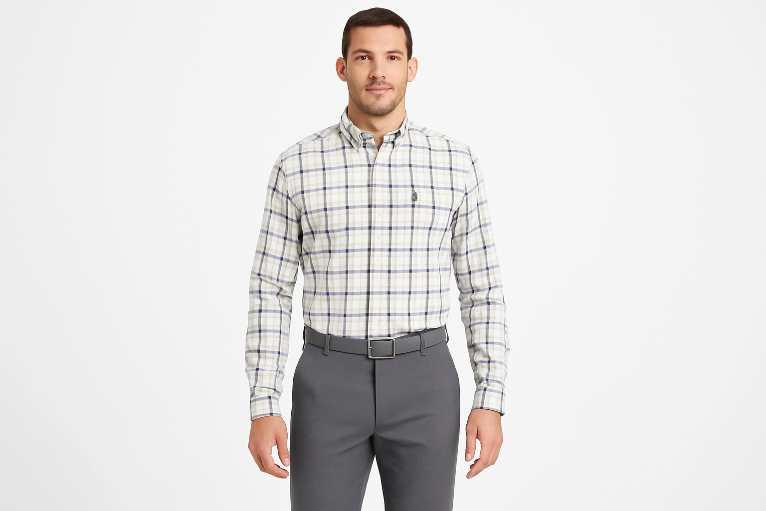 Look 4 - Con pantalón de vestir gris