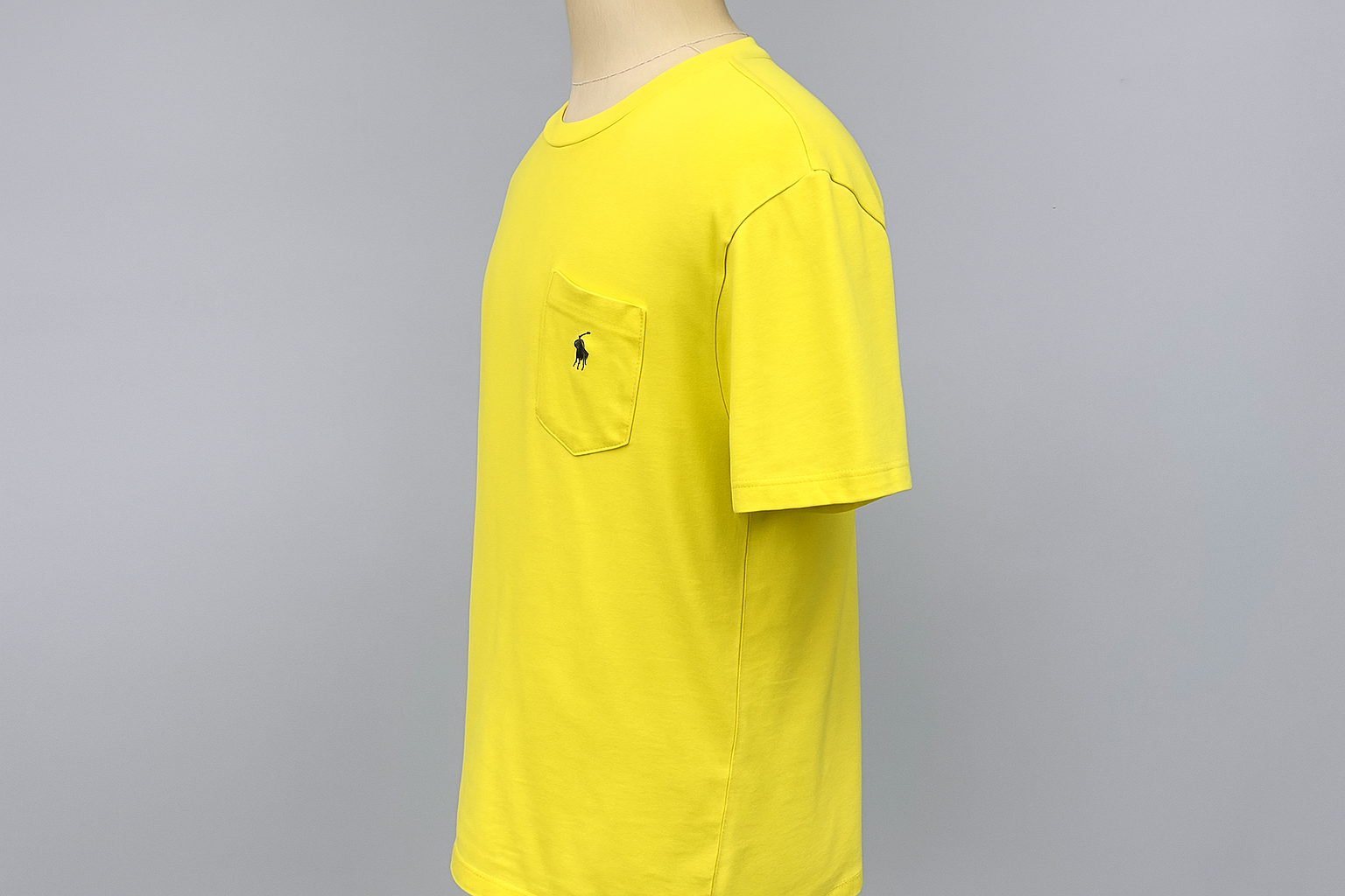 Mannequin side profile