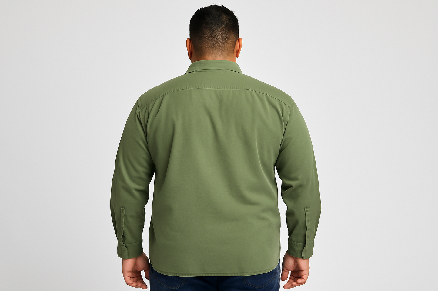 Modelo atlético 3XL - Vista posterior