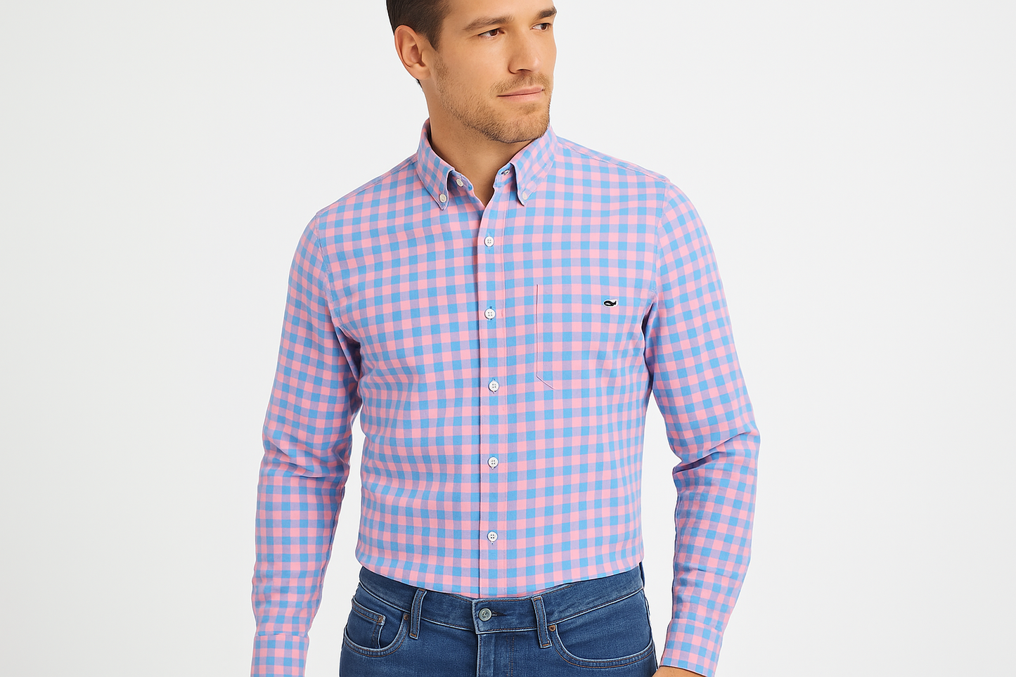 Modelo atlético - Camisa abotonada