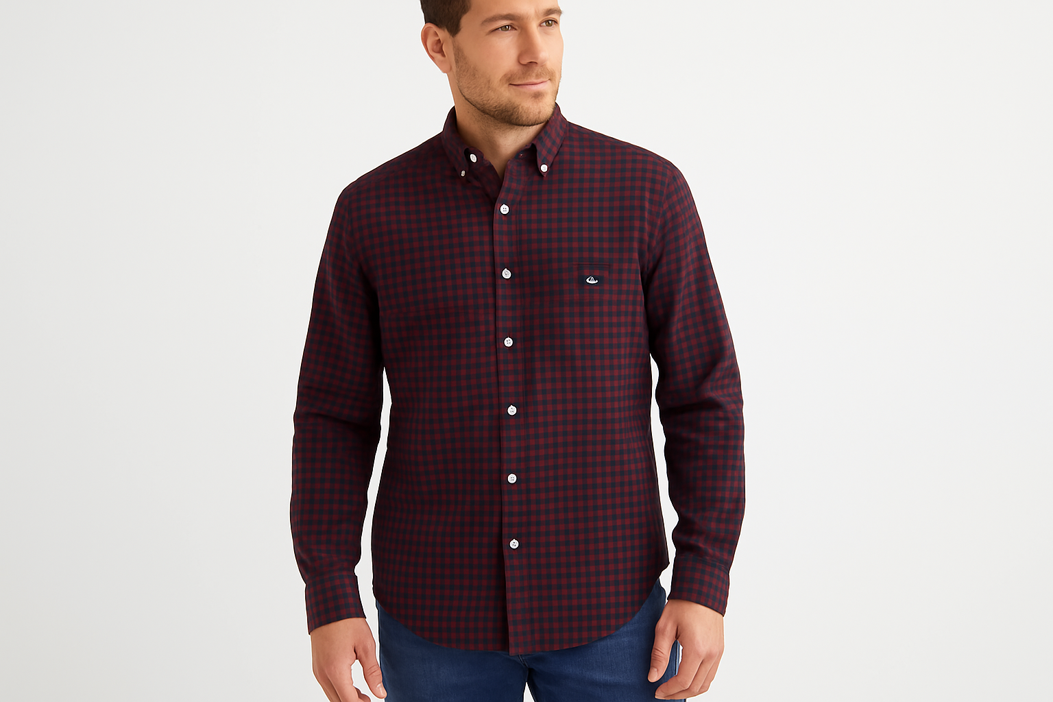 Modelo atlético - Camisa abotonada