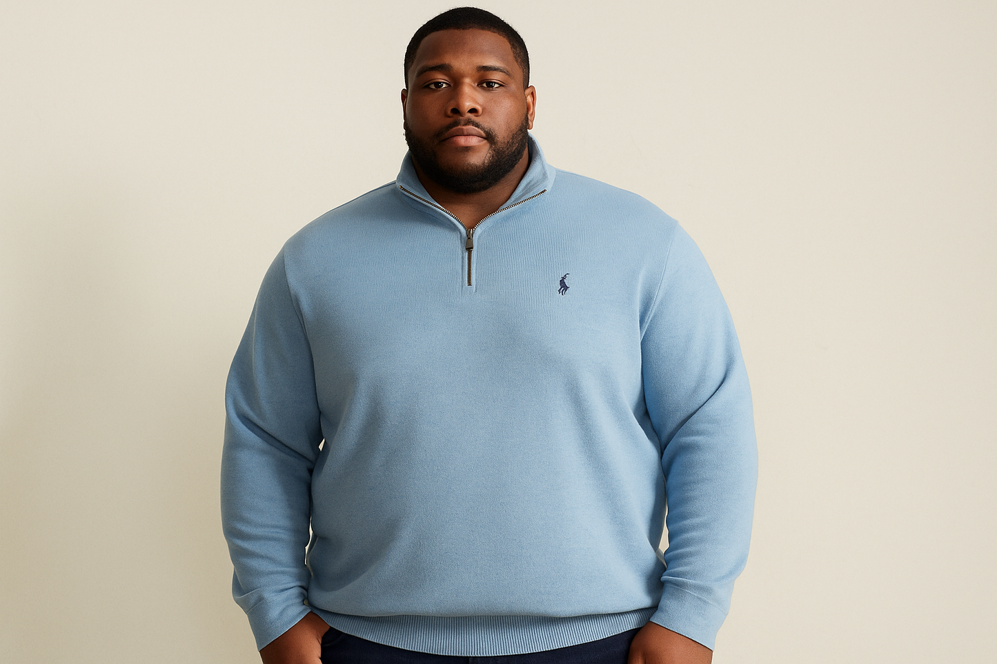 Modelo atlético en pose relajada