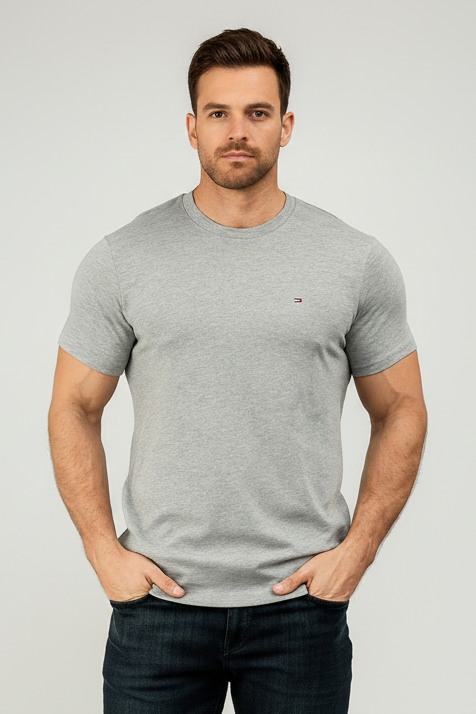 Camiseta cuello Redondo Tommy Hilfiger 🇺🇸 color gris claro Talla S Entalle Regular