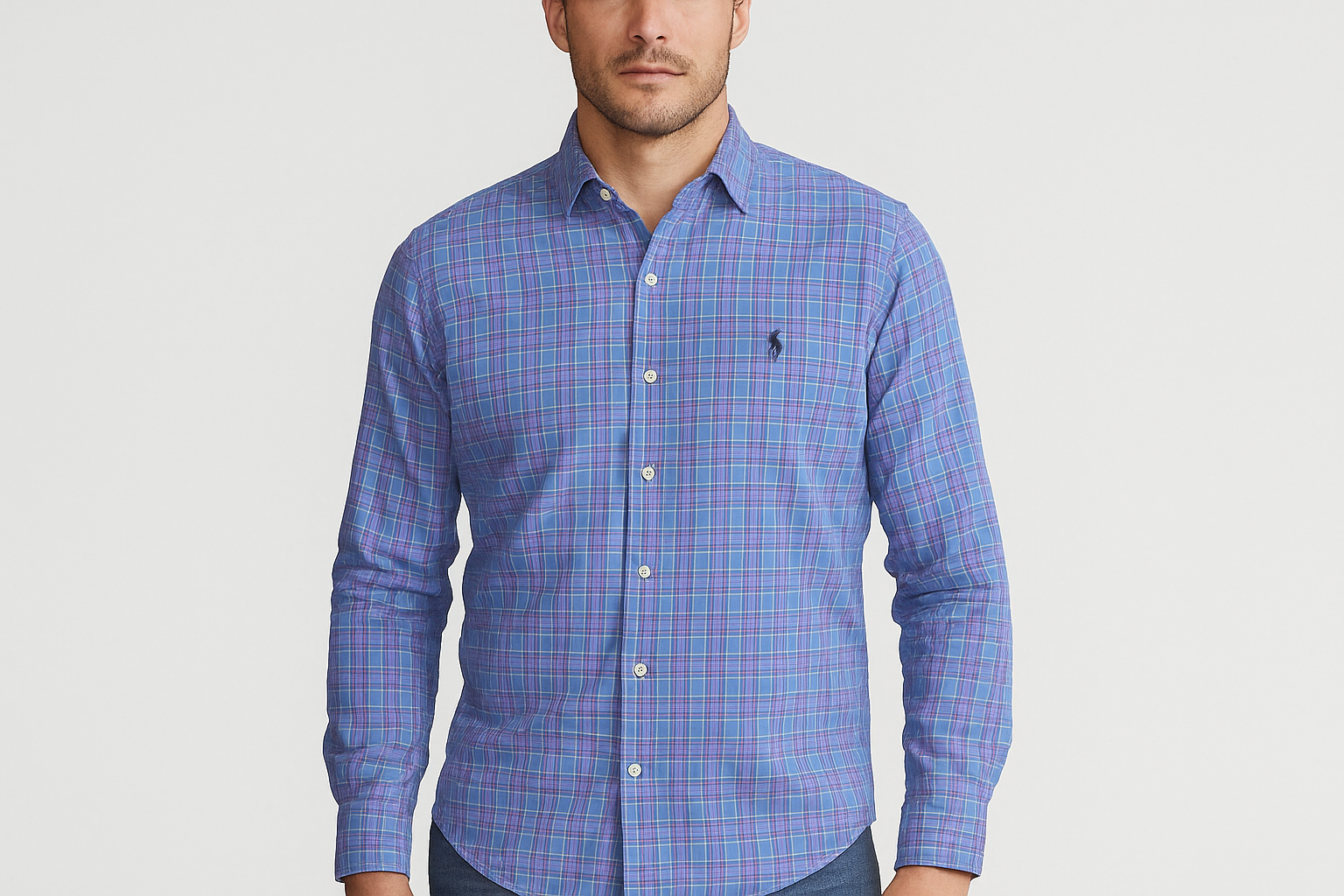 Modelo atlético - Vista frontal con patrón correcto sin botón collar