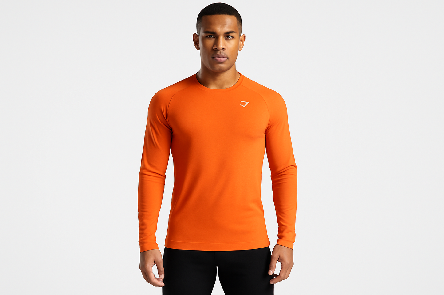 Modelo atlético vista frontal - símbolo Gymshark