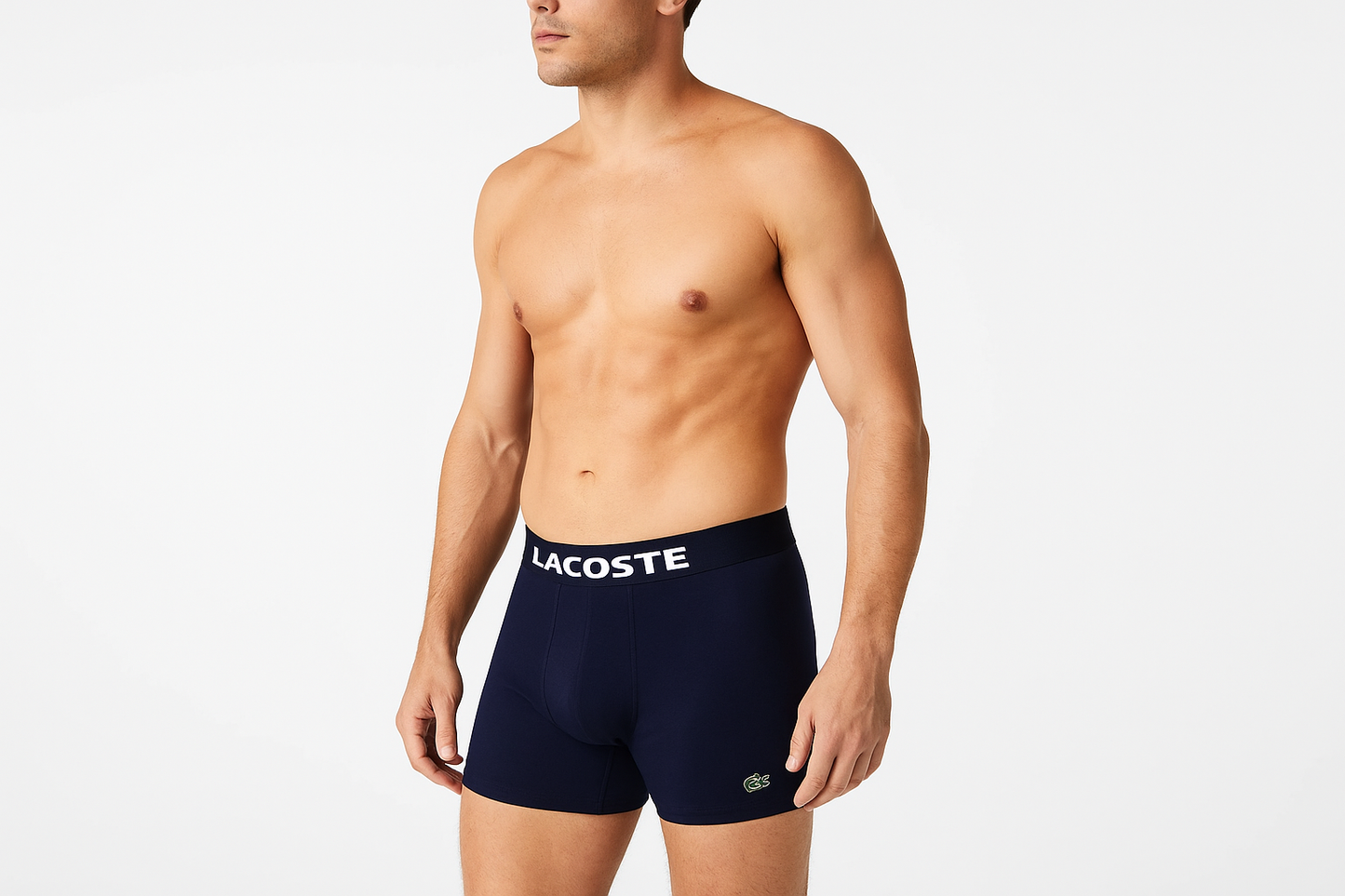 Modelo azul marino boxer corto tres cuartos