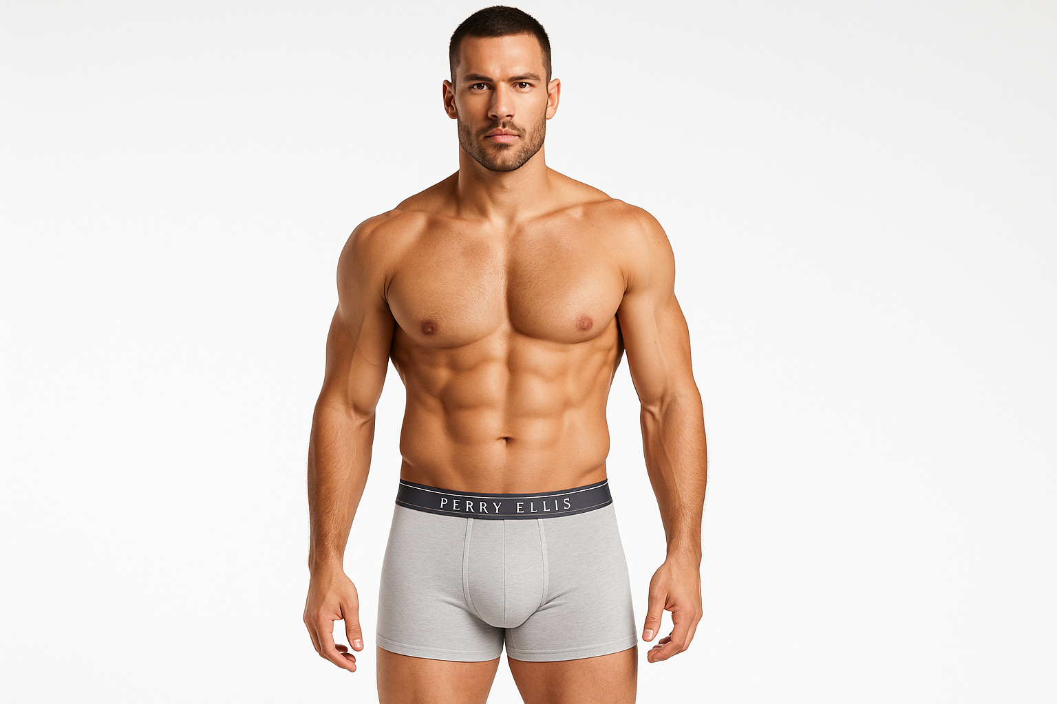 Modelo con boxer gris claro