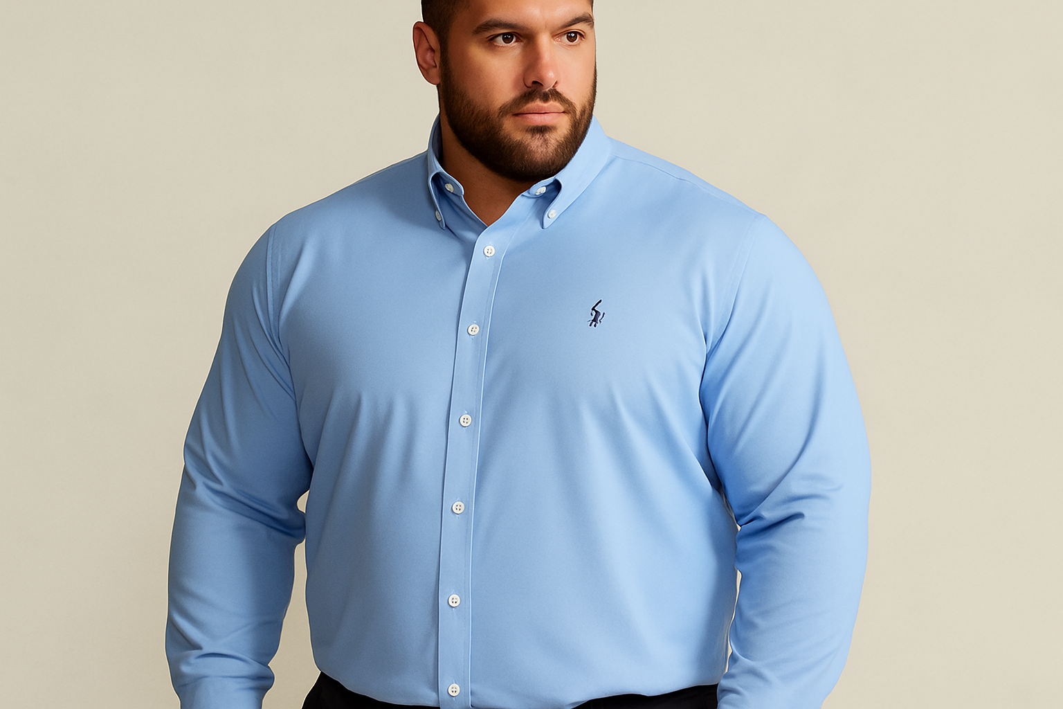 Modelo fuerte XXL - fondo crema