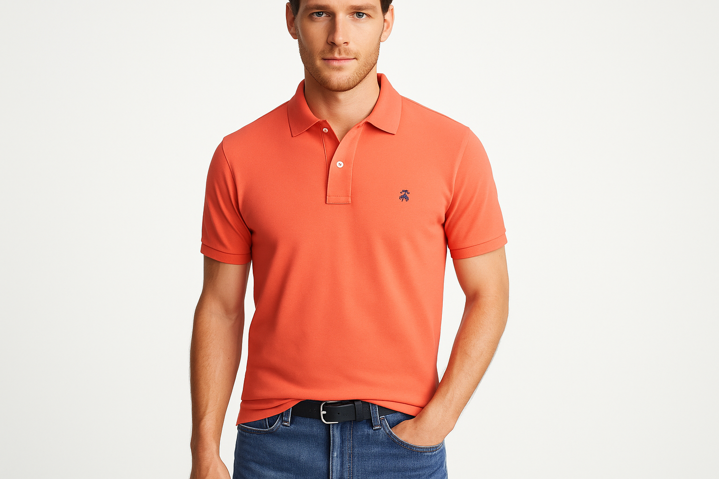 Modelo usando la camiseta polo Brooks Brothers color #e67658 con logo correcto