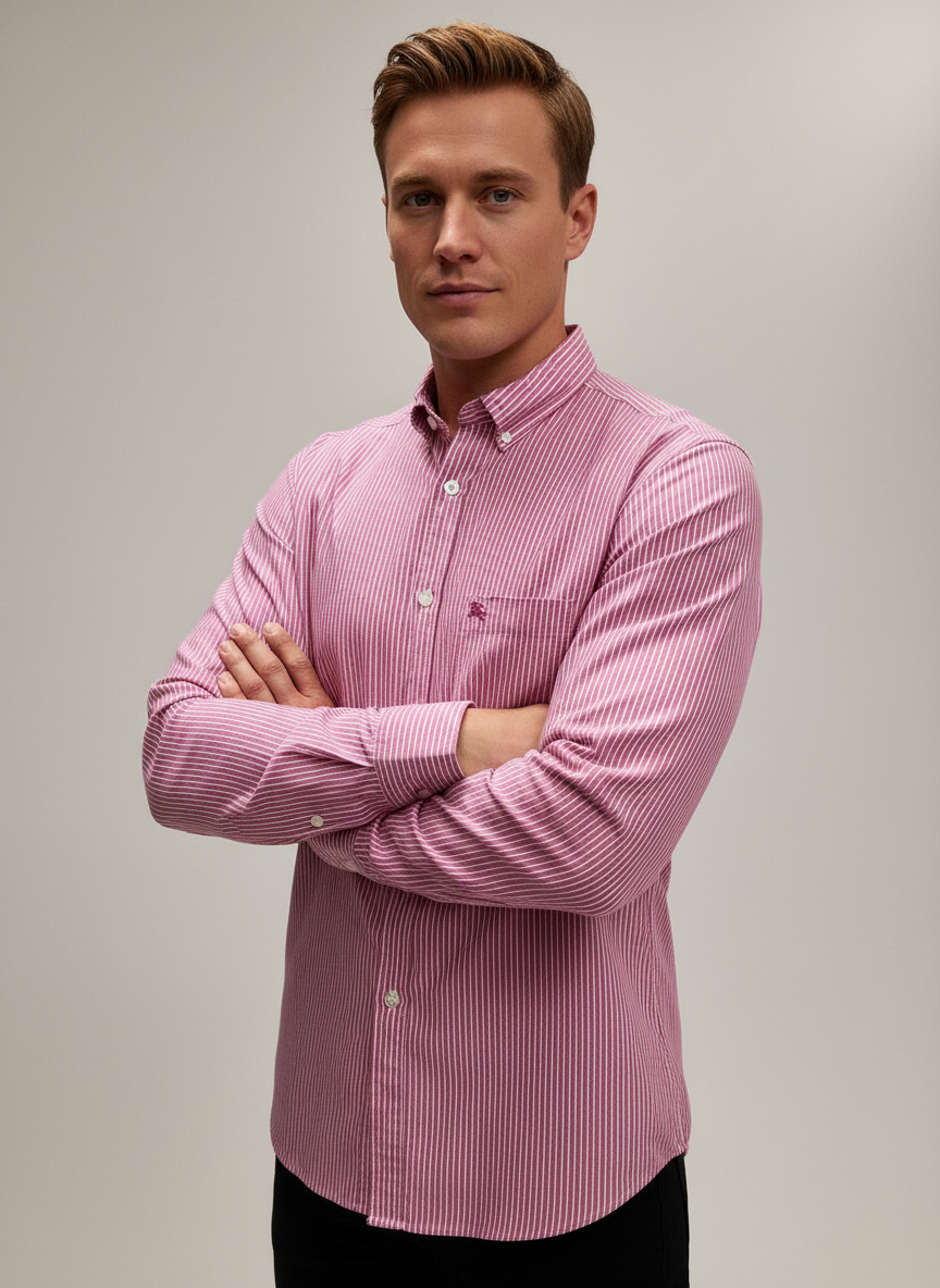 Pose con brazos cruzados