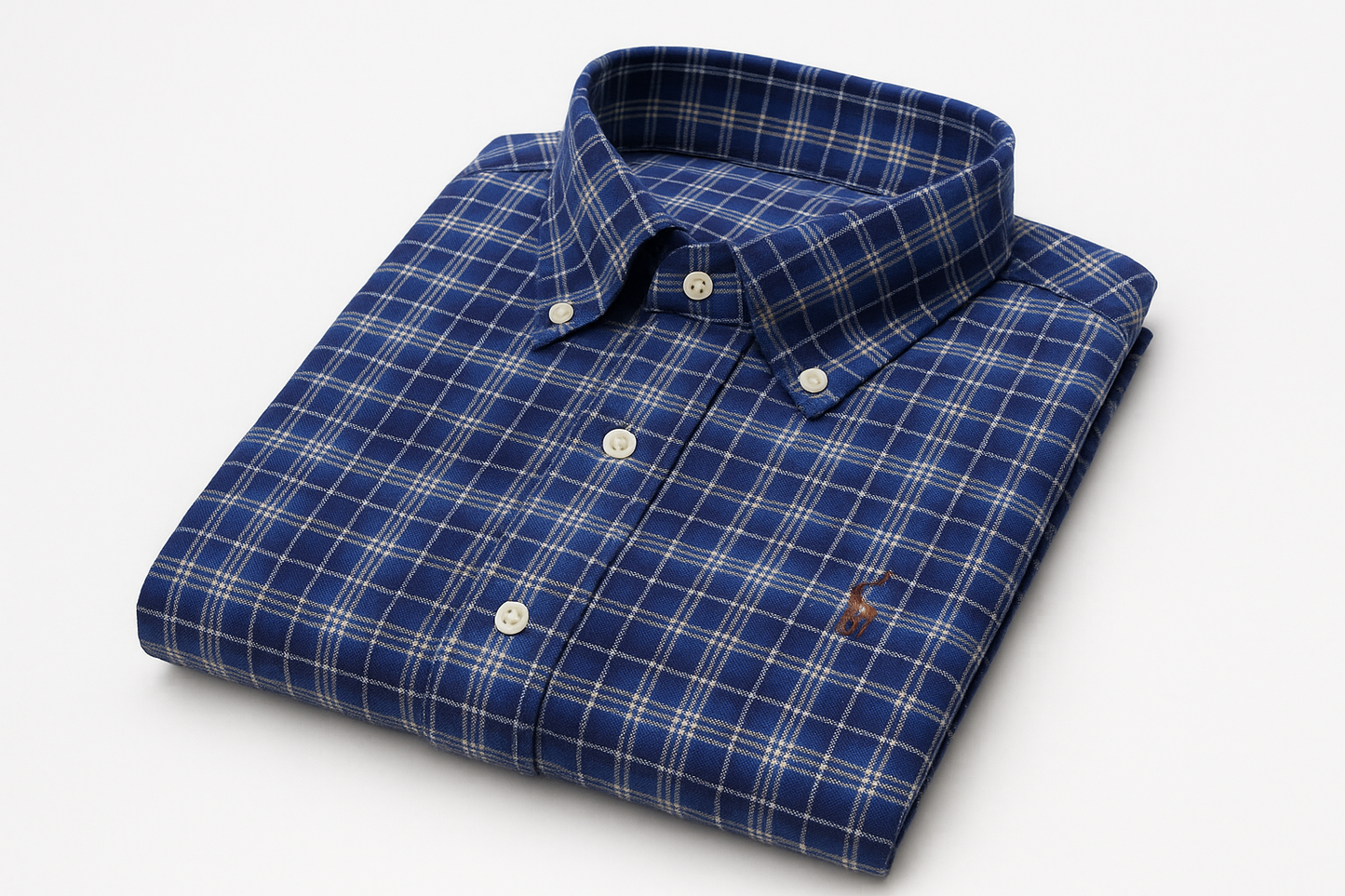 Product Shot 3 - Camisa doblada
