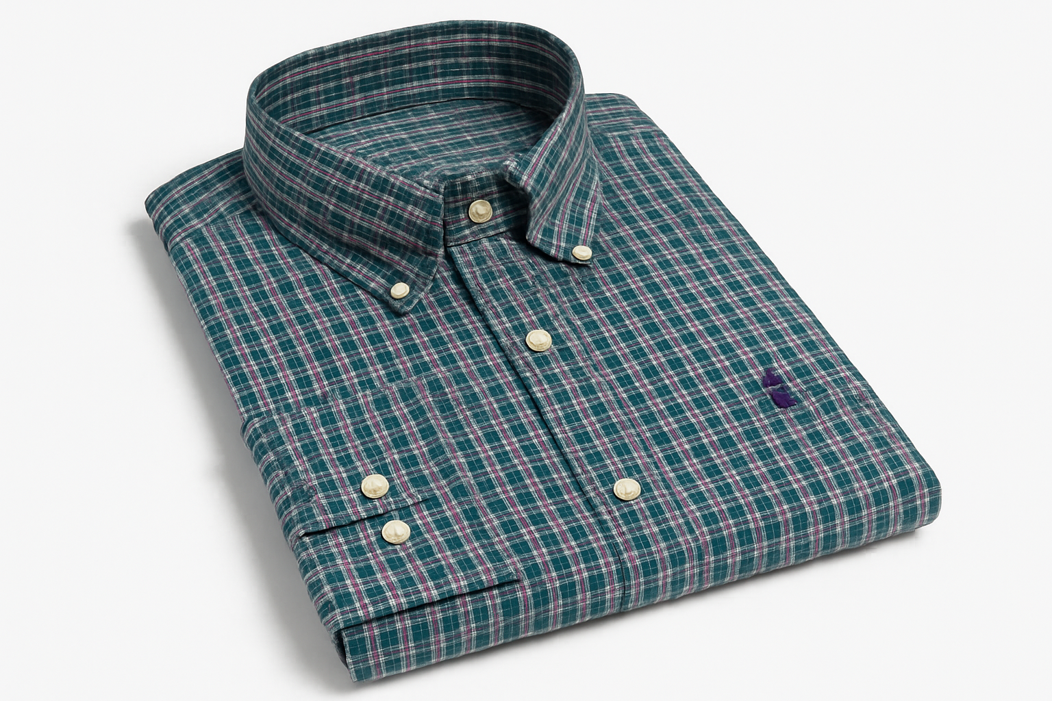 Product Shot 3 - Camisa doblada