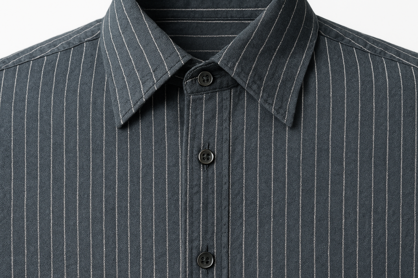 Product Shot 3 - Detalle del collar y botones