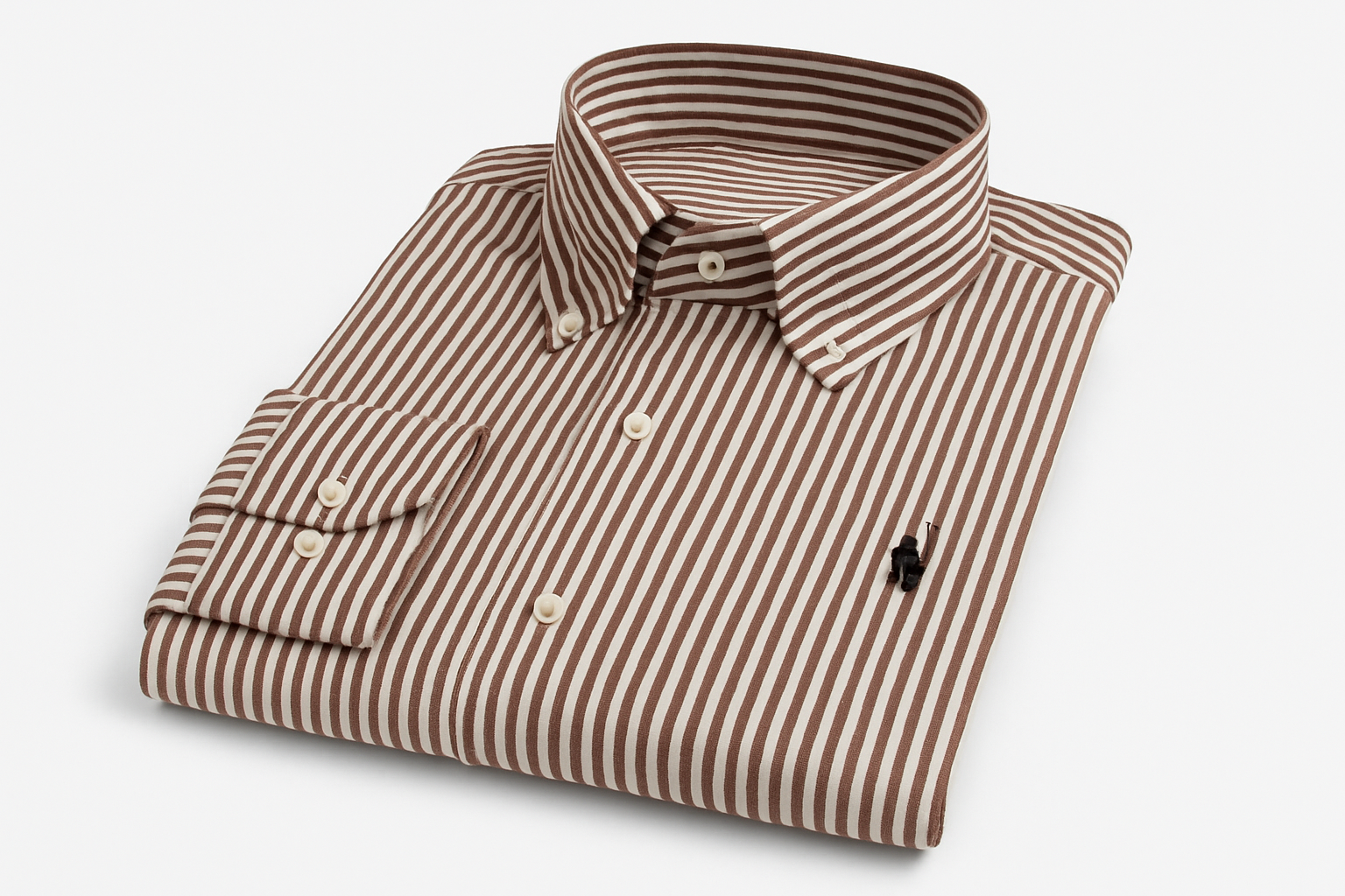 Product Shot 4 - Camisa doblada