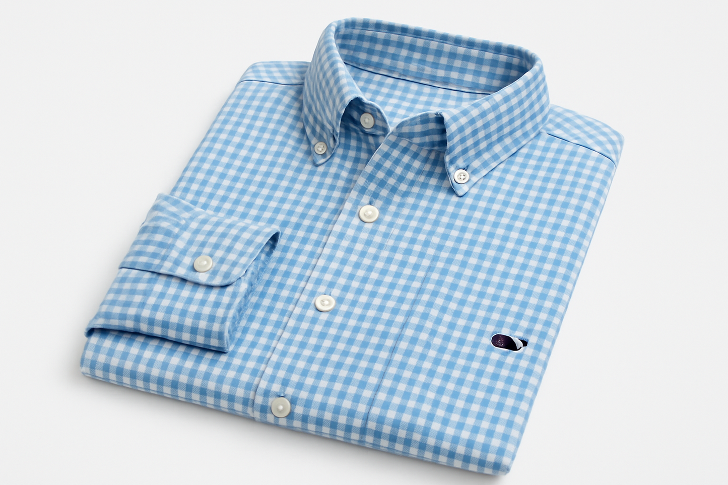 Product Shot 4 - Camisa doblada