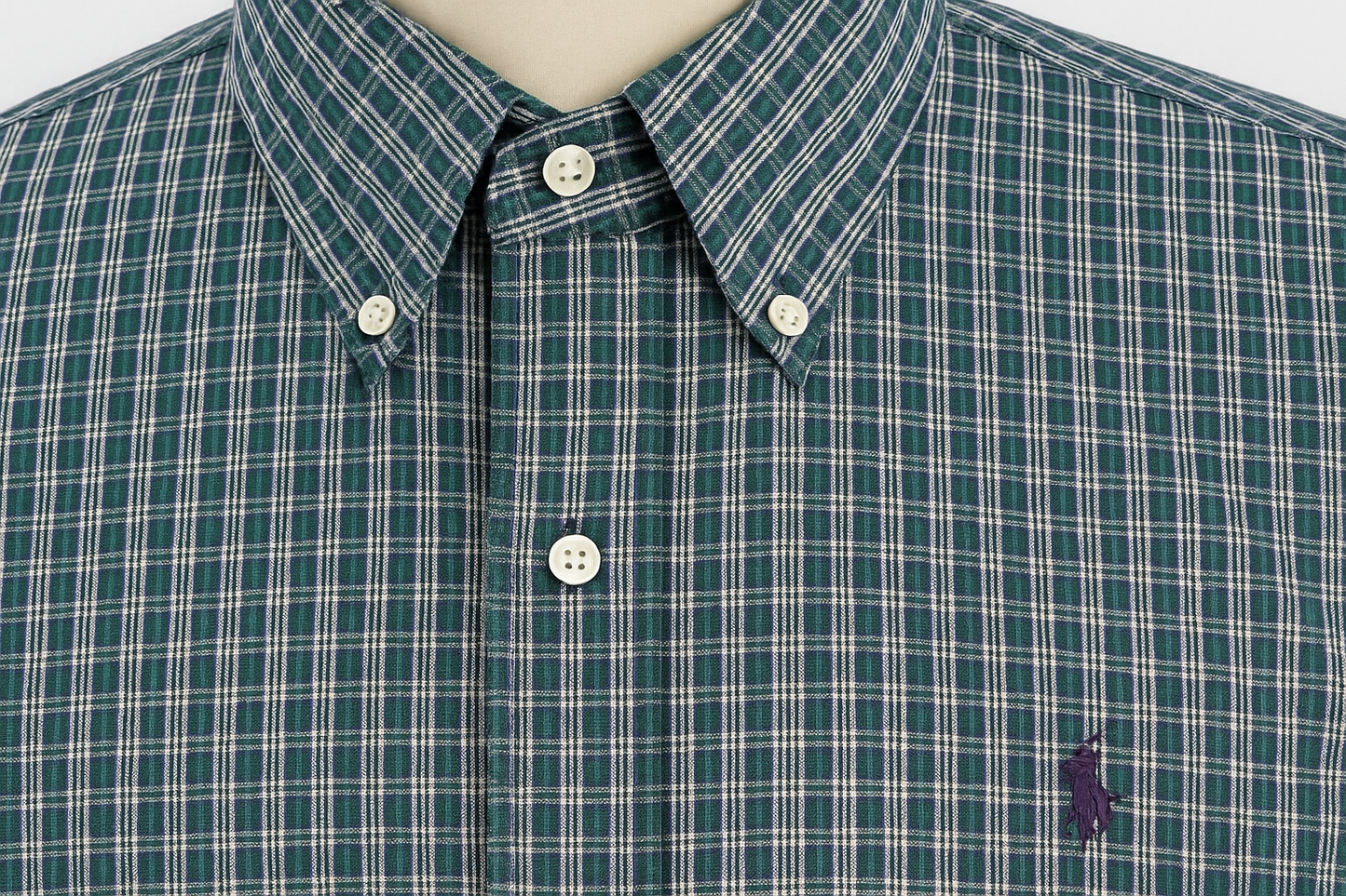 Product Shot 5 - Detalle del cuello